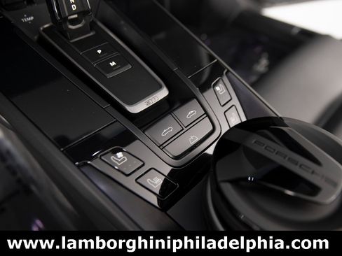 Used 2022 Porsche 911 Carrera 4 GTS image 23