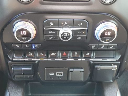 Used 2021 GMC Sierra 1500 SLT AWD/4WD image 20