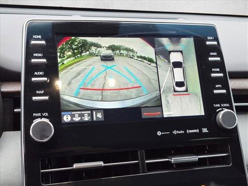Used 2020 Toyota Avalon Limited w/ Advanced Safety Package FWD image 9