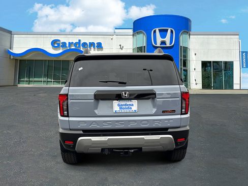 Used 2026 Honda Passport TrailSport image 5