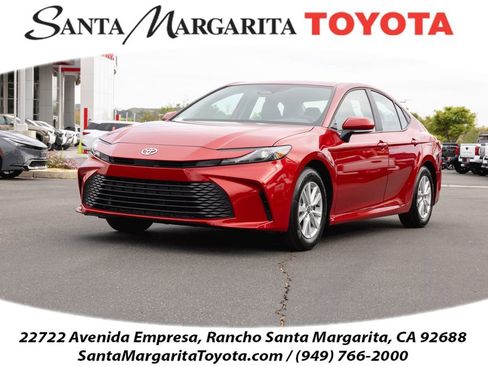 Used 2026 Toyota Camry LE image 1