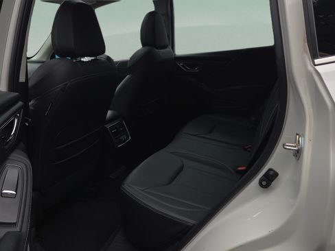 Used 2021 Subaru Forester Limited AWD/4WD image 11