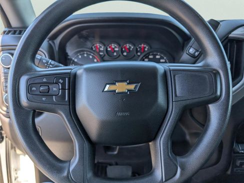 Used 2025 Chevrolet Silverado 2500 Custom w/ Custom Value Package image 25