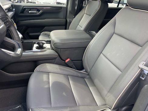 New 2026 GMC Yukon XL Elevation w/ Elevation Premium Package image 21