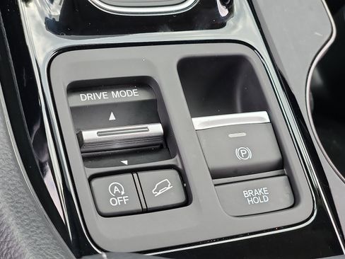 Used 2023 Honda Pilot EX-L image 24