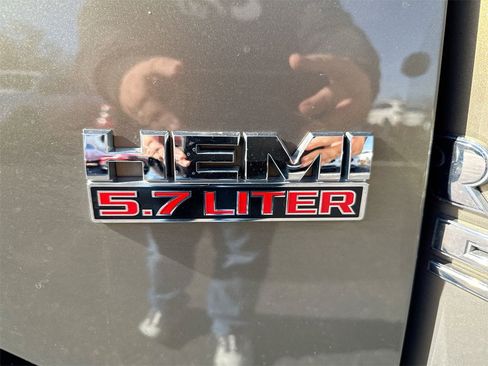 Used 2013 RAM 1500 ST w/ SXT Appearance Group image 25