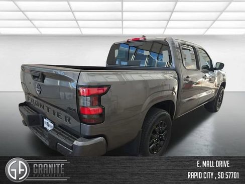 New 2026 Nissan Frontier S image 5