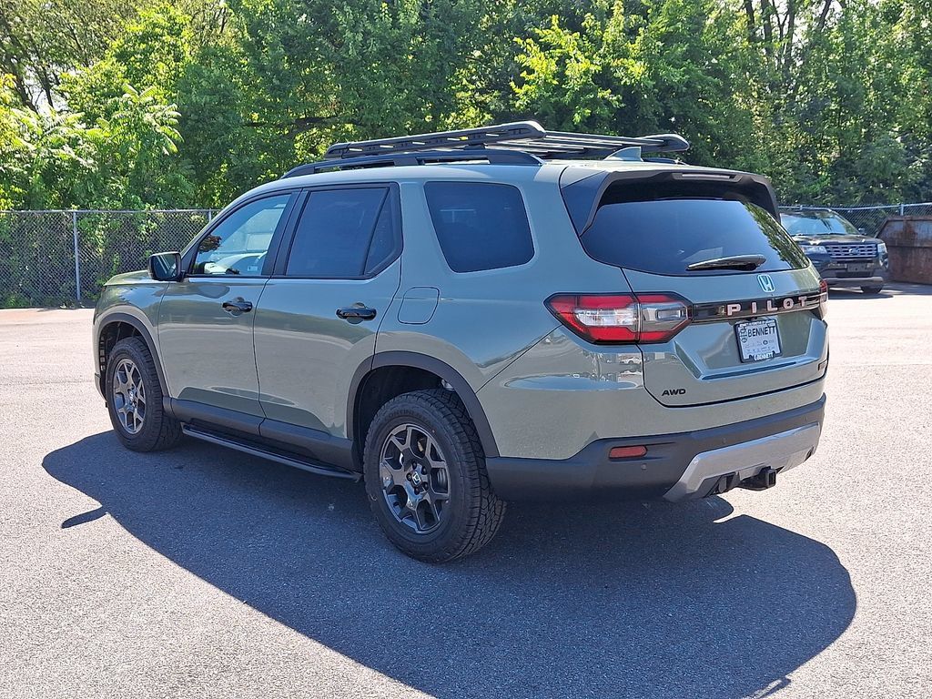 New 2026 Honda Pilot TrailSport image 4