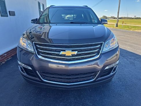 Used 2017 Chevrolet Traverse LT image 10