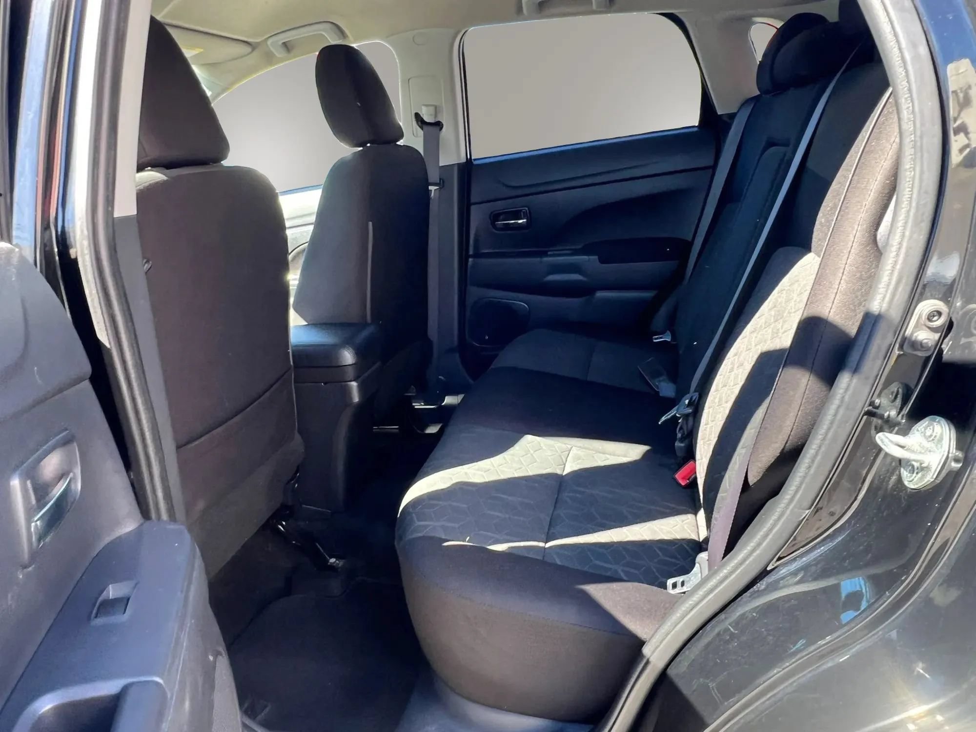 Used 2021 Mitsubishi Outlander Sport ES AWD/4WD image 27