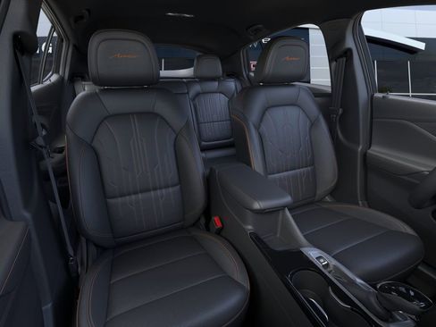 New 2026 Buick Envista Avenir FWD image 16