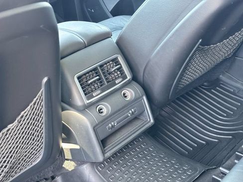 Used 2015 Audi Q7 TDI Premium Plus w/ Premium Plus Package AWD/4WD image 14