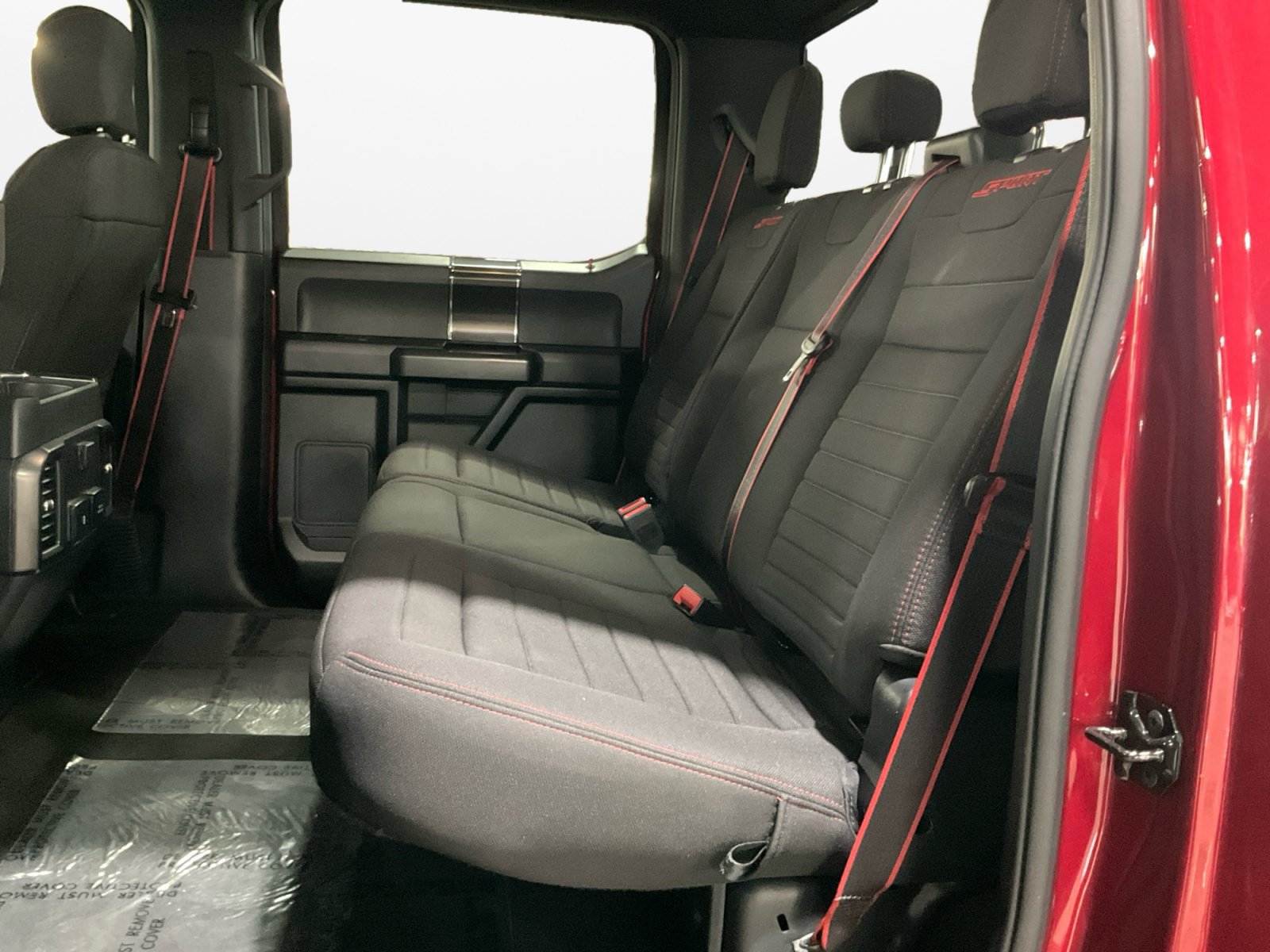 Used 2019 Ford F150 XLT w/ Equipment Group 302A Luxury AWD/4WD image 15