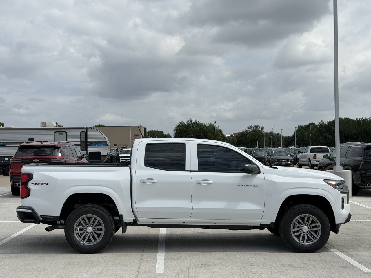 New 2026 Chevrolet Colorado LT w/ LT Convenience Package AWD/4WD image 3