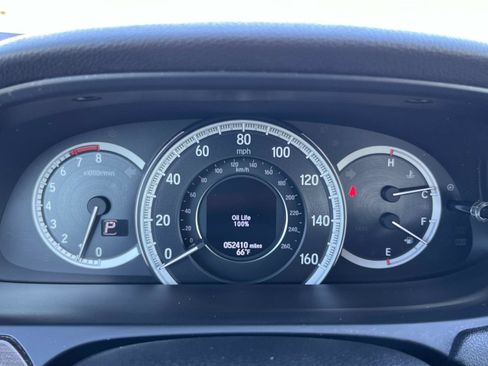 Certified 2017 Honda Accord Touring image 11