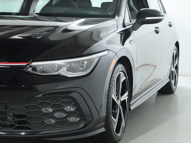 Used 2024 Volkswagen GTI SE FWD image 4