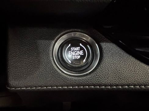 Used 2025 Buick Enclave Sport Touring image 11