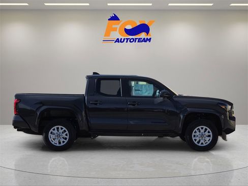 New 2026 Toyota Tacoma SR5 image 6