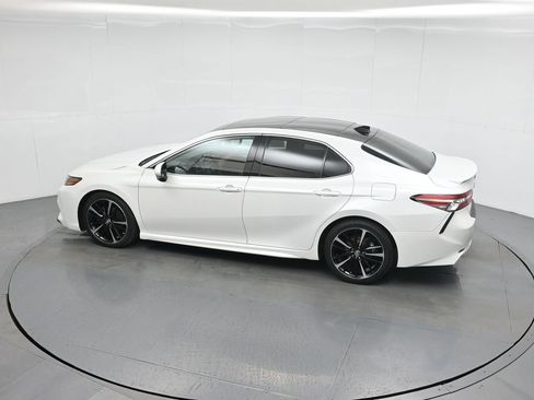 Used 2019 Toyota Camry XSE image 42