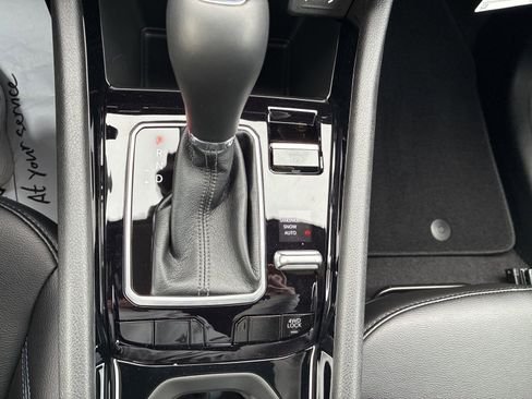 New 2026 Jeep Compass Limited w/ Sun, Sound & Navigation Group image 21