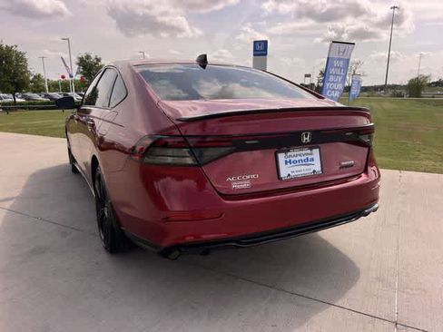Used 2023 Honda Accord Sport image 5