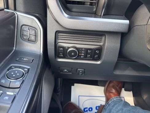 New 2026 Ford F250 Platinum image 37