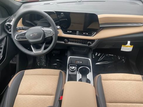 New 2026 Chevrolet Equinox ACTIV w/ Convenience Package III image 5