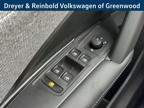 New 2026 Volkswagen Tiguan S image 21