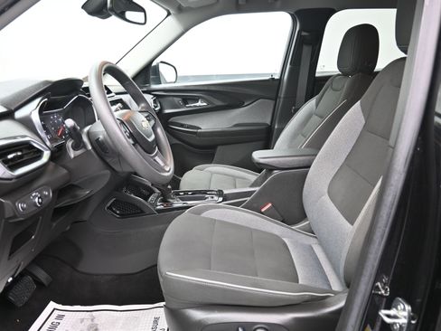 Used 2023 Chevrolet TrailBlazer LT w/ Convenience Package image 18