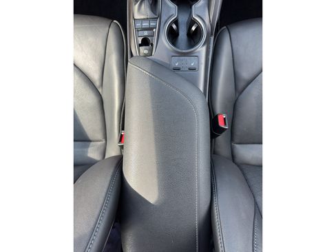 Used 2024 Toyota Camry XSE FWD image 21