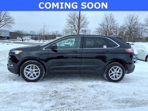 Used 2024 Ford Edge SEL w/ Convenience Package image 2
