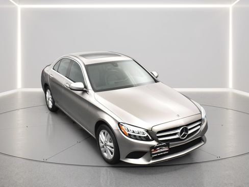 Used 2019 Mercedes-Benz C 300 4MATIC Sedan image 16