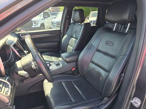 Used 2014 Jeep Grand Cherokee Overland w/ Advanced Technology Group AWD/4WD image 61