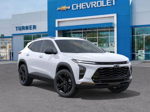 New 2026 Chevrolet Trax ACTIV w/ Driver Confidence Package FWD image 7
