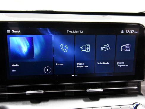 Used 2025 Hyundai Kona SEL image 24