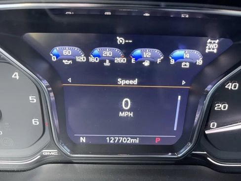 Used 2021 GMC Yukon XL SLT image 28