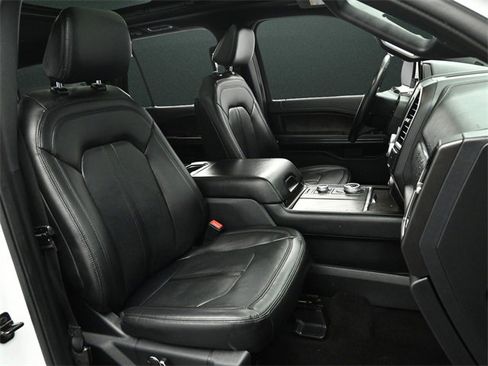 Used 2021 Ford Expedition Limited image 24