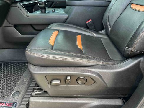 Used 2023 GMC Sierra 1500 AT4 w/ AT4 Premium Package AWD/4WD image 15