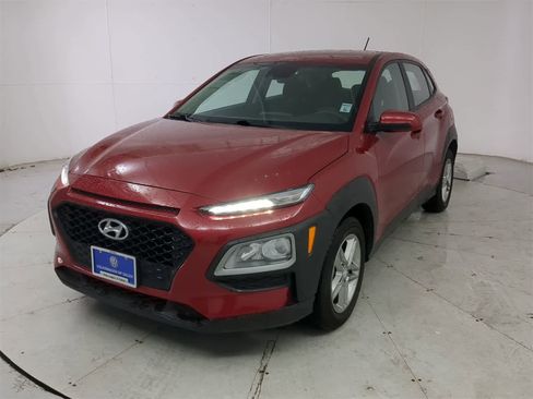 Used 2019 Hyundai Kona SE image 1