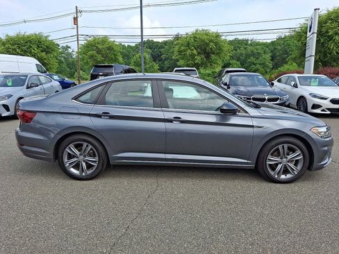 Used 2020 Volkswagen Jetta R-Line w/ R-Line Cold Weather Package FWD image 8