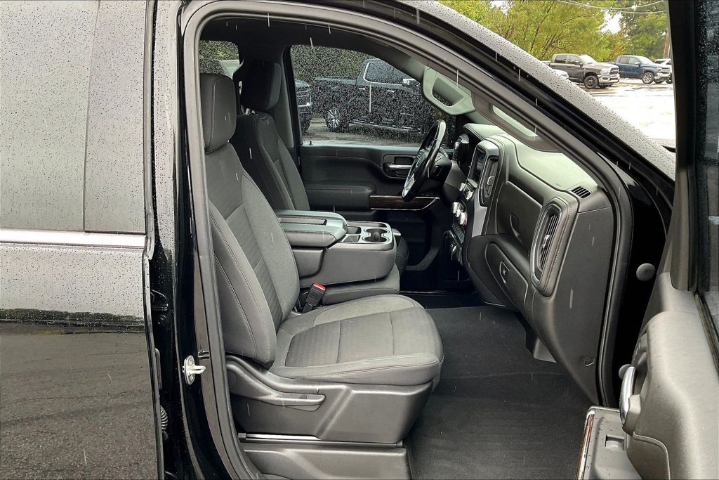 Used 2022 GMC Sierra 2500 SLE w/ Preferred Package AWD/4WD image 15