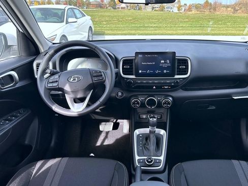 New 2026 Hyundai Venue SEL image 12