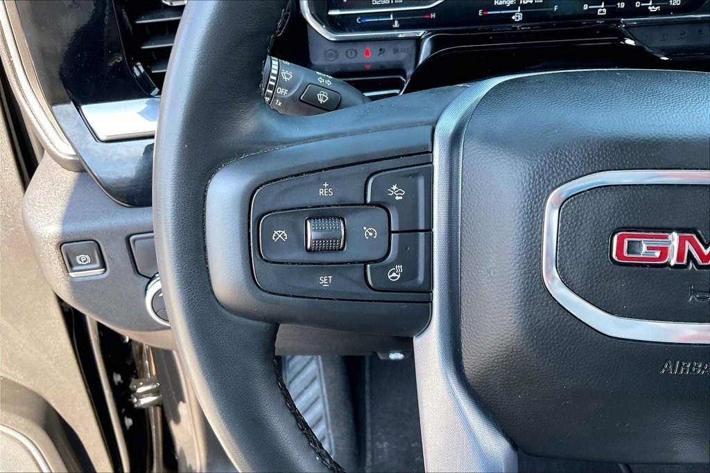 Used 2025 GMC Sierra 1500 SLT RWD image 12