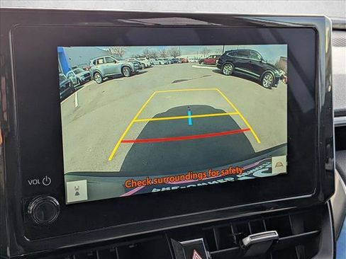 Used 2025 Toyota Corolla Cross XLE w/ Convenience Package image 14