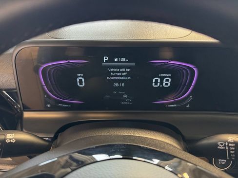 Certified 2025 Kia Seltos S AWD/4WD image 16