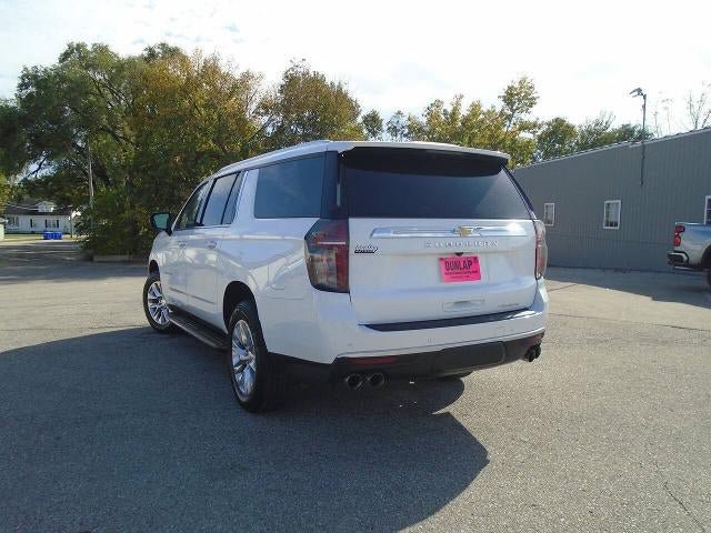 Used 2023 Chevrolet Suburban Premier AWD/4WD image 30