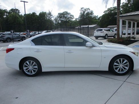 Used 2014 INFINITI Q50 Premium w/ Moonroof Package image 23