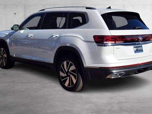 New 2025 Volkswagen Atlas SEL image 27