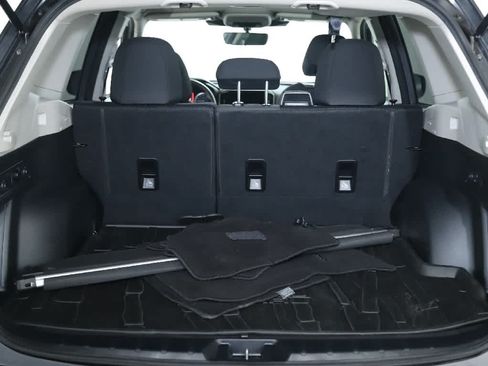 Certified 2024 Subaru Forester Premium AWD/4WD image 31
