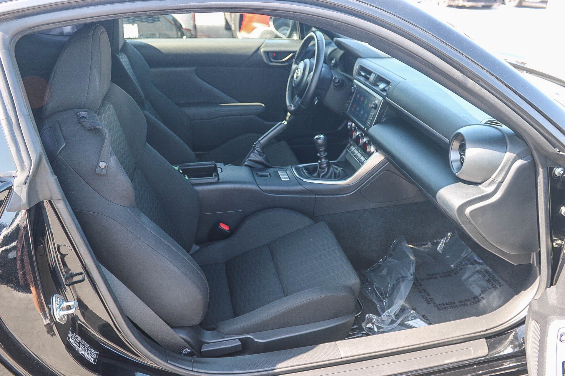 Certified 2023 Toyota GR86 w/ ALL Weather Mat Package (TMS) RWD image 17